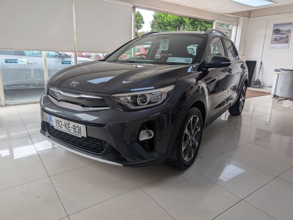 Kia Stonic Estate/Jeep, Petrol, 2019, Grey
