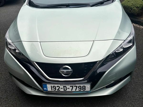 Nissan Leaf Hatchback, Electric, 2019, Grey