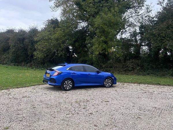 Honda Civic Hatchback, Petrol, 2019, Blue