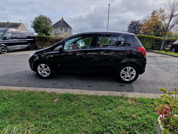 Opel Corsa Hatchback, Petrol, 2007, Black