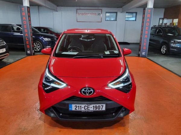 Toyota Aygo Hatchback, Petrol, 2021, Red