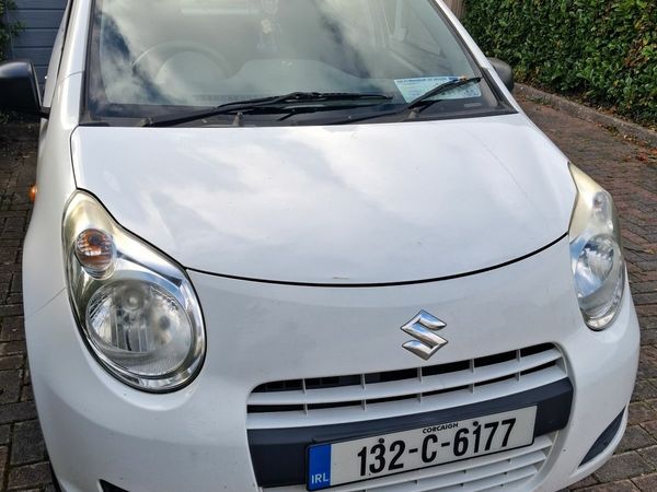 Suzuki Alto Hatchback, Petrol, 2013, White