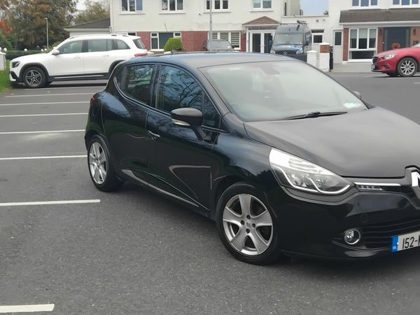 Renault Clio Hatchback, Diesel, 2015, Black