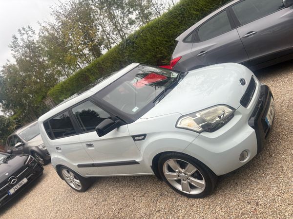 Kia Soul Hatchback, Diesel, 2011, Blue