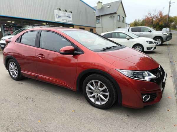 Honda Civic Hatchback, Diesel, 2016, Red