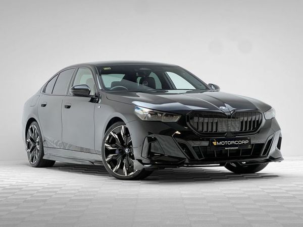 BMW 5-Series Saloon, Petrol Plug-in Hybrid, 2024, Black