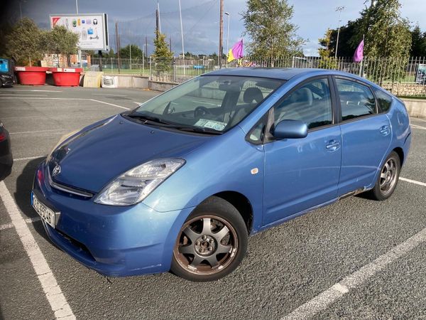 Toyota Prius Hatchback, Petrol Hybrid, 2006, Blue