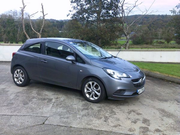 Opel Corsa Hatchback, Petrol, 2015, Grey