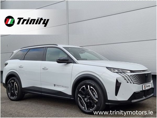 Peugeot 5008 MPV, Electric, 2025, White
