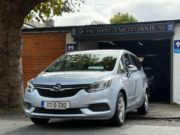 Opel Zafira MPV, Petrol, 2017, Grey