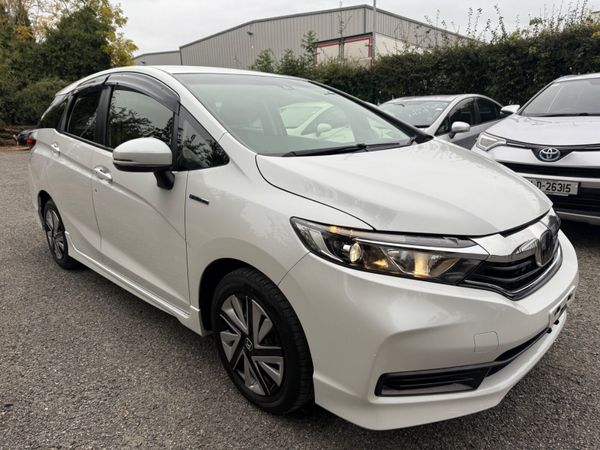 Honda Shuttle Estate, Petrol Hybrid, 2020, White