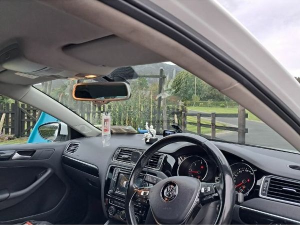 Volkswagen Jetta Saloon, Diesel, 2016, White