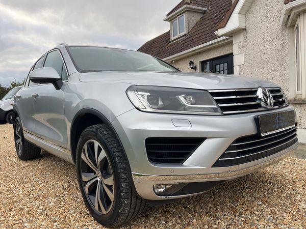 Volkswagen Touareg SUV, Diesel, 2015, Silver