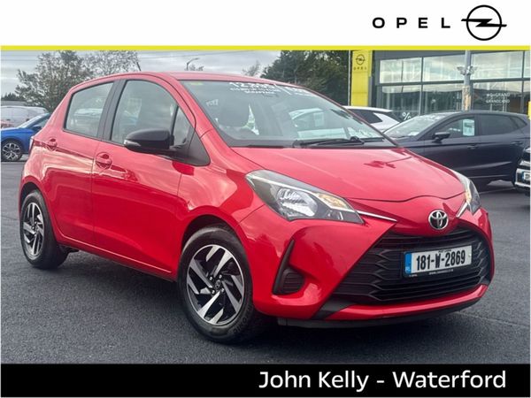 Toyota Yaris Hatchback, Petrol, 2018, Red