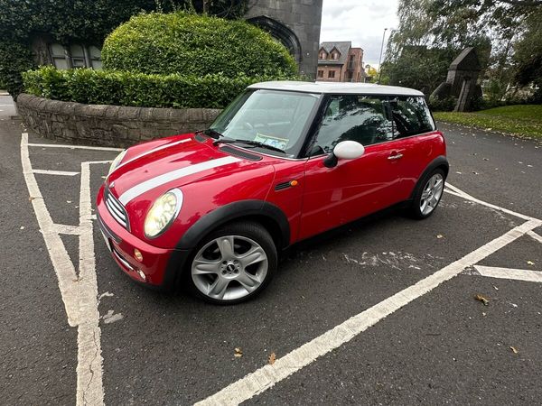 Mini Cooper Hatchback, Petrol, 2005, Red