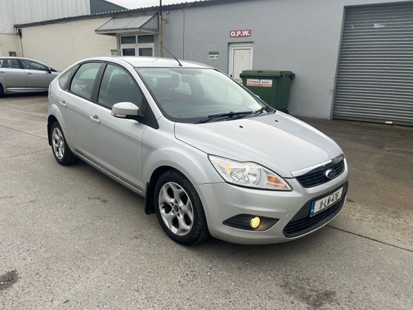 Ford Focus Hatchback, Diesel, 2011, Silver