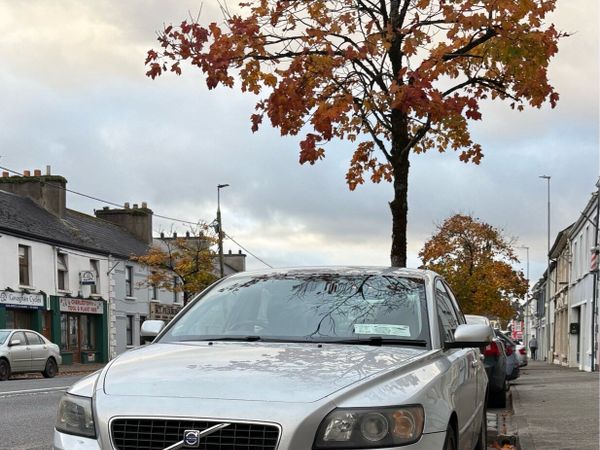 Volvo S40 Saloon, Petrol, 2007, Silver