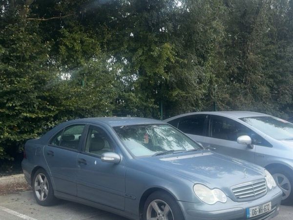 Mercedes-Benz C-Class Saloon, Diesel, 2006, Grey