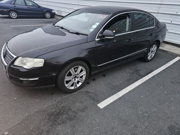 Volkswagen Passat Saloon, Diesel, 2008, Black