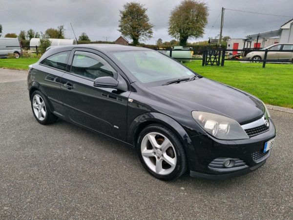 Opel Astra Hatchback, Petrol, 2008, Black