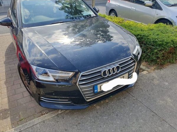 Audi A4 Saloon, Petrol, 2017, Black