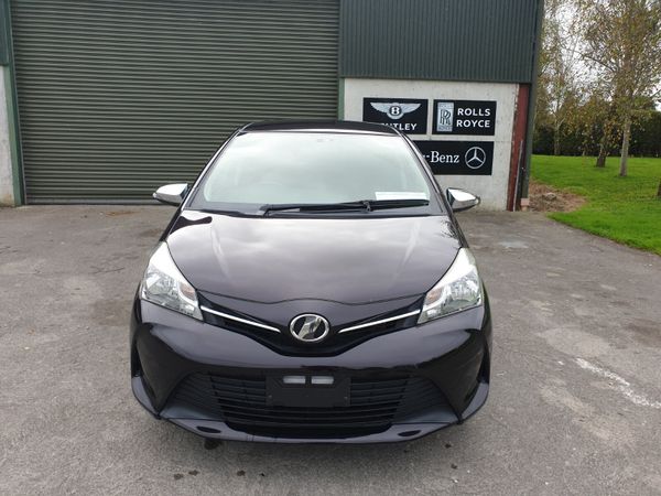 Toyota Vitz Hatchback, Petrol, 2015, Brown