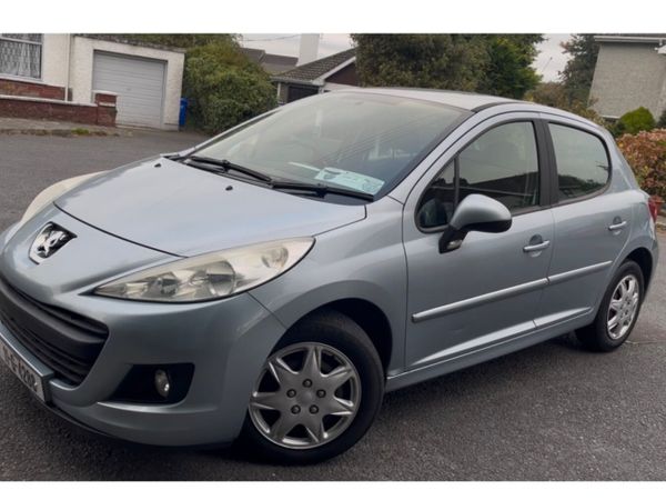 Peugeot 207 Hatchback, Diesel, 2011, Blue