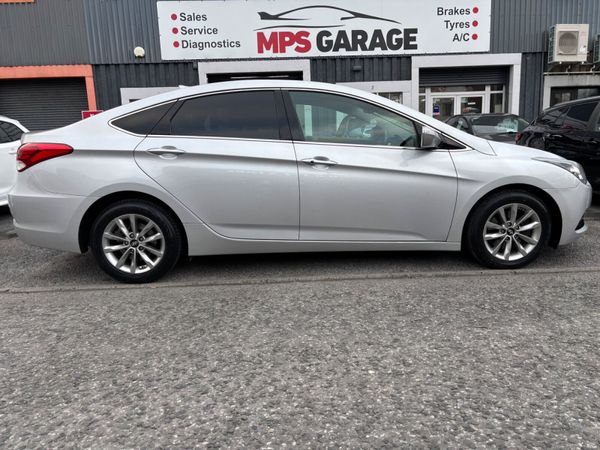 Hyundai i40 Saloon, Diesel, 2015, Silver