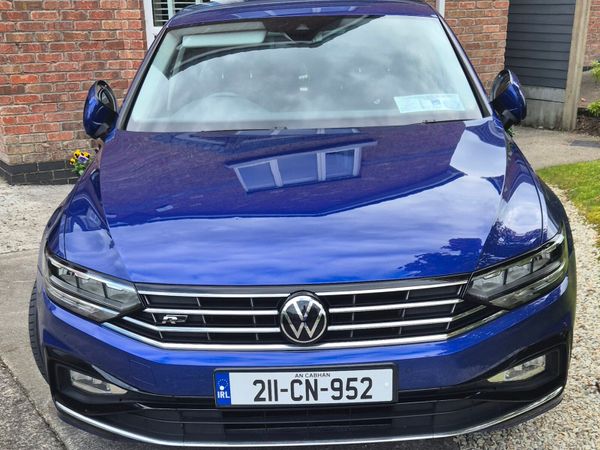 Volkswagen Passat Saloon, Diesel, 2021, Blue