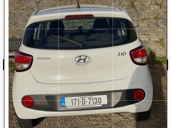 Hyundai i10 Hatchback, Petrol, 2017, White