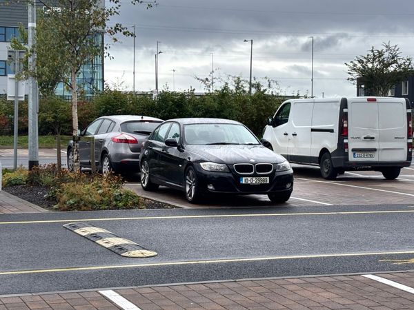 BMW 3-Series Saloon, Diesel, 2010, Black