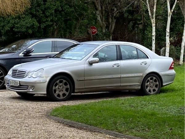 Mercedes-Benz C-Class Saloon, Petrol, 2005, Silver