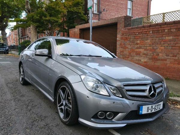 Mercedes-Benz E-Class Coupe, Diesel, 2011, Silver