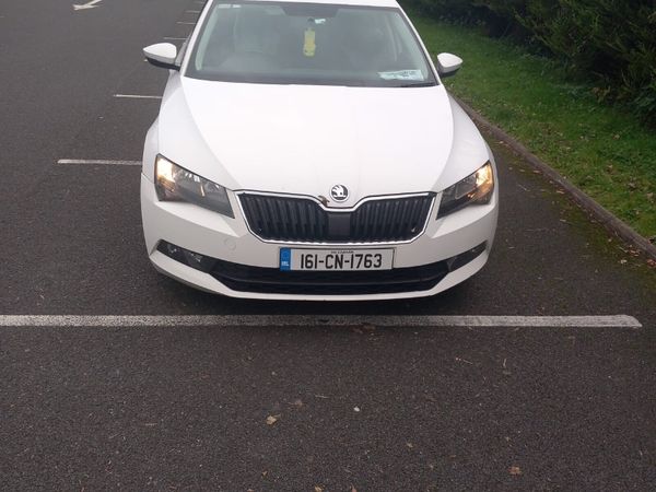 Skoda Superb Estate, Diesel, 2016, White
