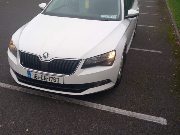 Skoda Superb Estate, Diesel, 2016, White