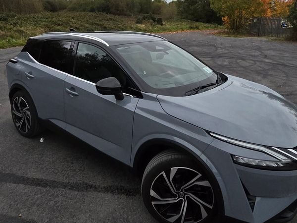 Nissan Qashqai MPV, Petrol, 2022, Grey