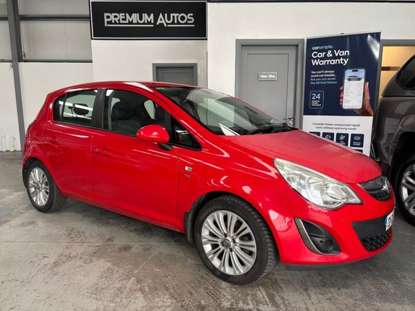 Vauxhall Corsa Hatchback, Petrol, 2013, Red