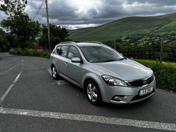Kia Ceed Estate, Diesel, 2011, Silver