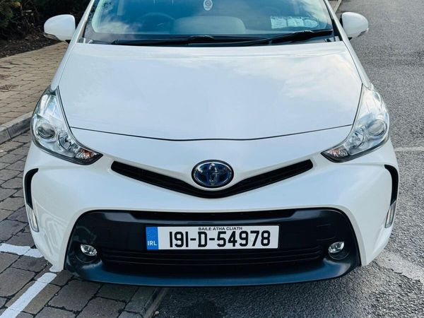 Toyota Prius MPV, Petrol Hybrid, 2019, White