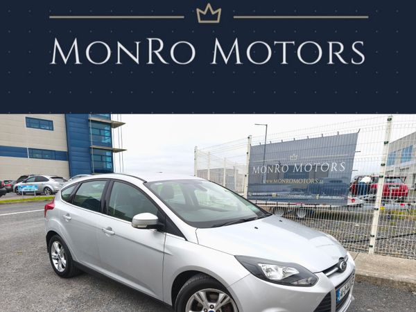 Ford Focus Hatchback, Petrol, 2014, Silver