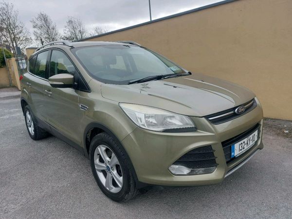 Ford Kuga SUV, Diesel, 2013, Gold