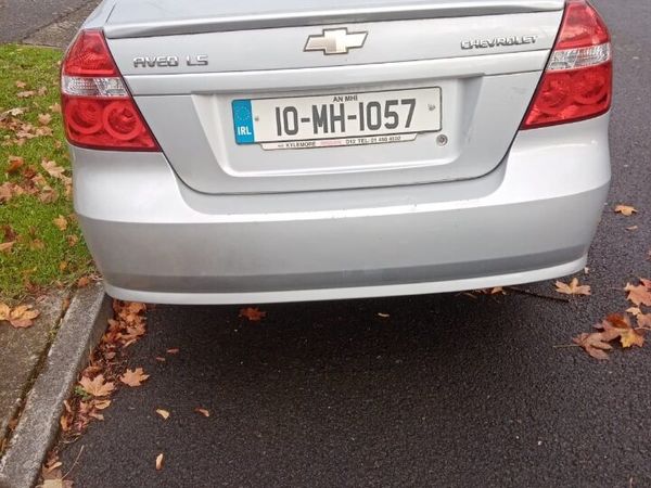 Chevrolet Aveo Saloon, Petrol, 2010, Silver