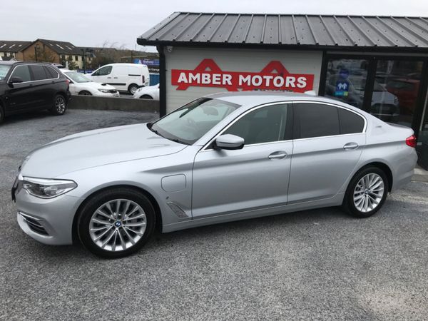 BMW 5-Series Saloon, Petrol Plug-in Hybrid, 2019, White