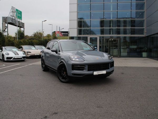 Porsche Cayenne SUV, Petrol Plug-in Hybrid, 2025, Grey