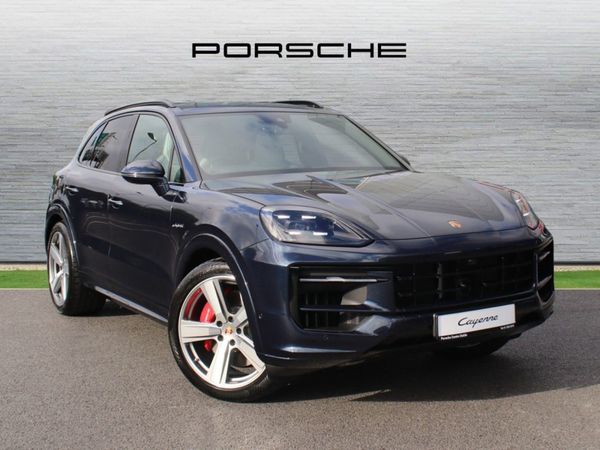 Porsche Cayenne SUV, Petrol Hybrid, 2025, Blue