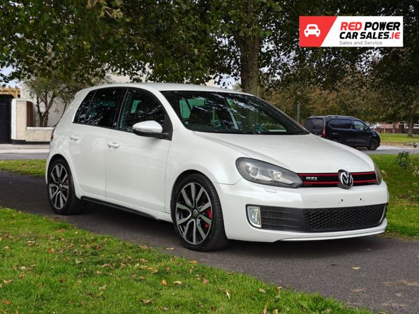 Volkswagen Golf Hatchback, Petrol, 2011, Black