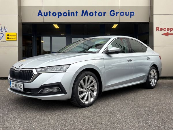 Skoda Octavia Hatchback, Diesel, 2022, Silver