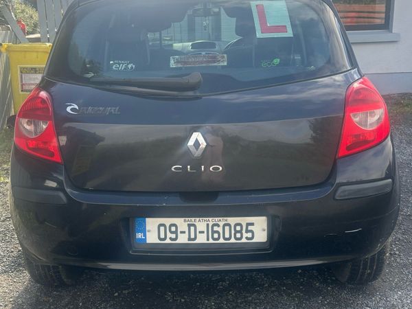 Renault Clio Hatchback, Ethanol Petrol, 2009, Black