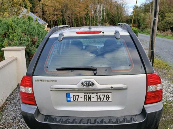Kia Sportage SUV, Diesel, 2007, Silver