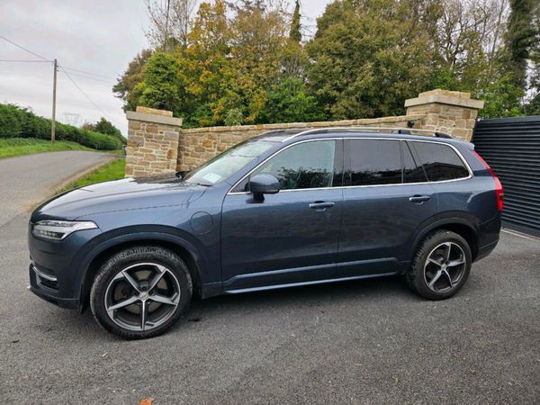 Volvo XC90 SUV, Petrol Plug-in Hybrid, 2017, Blue